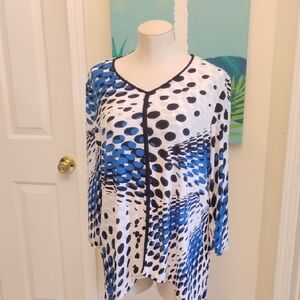 Stylish Women's Blouse in Blue and White